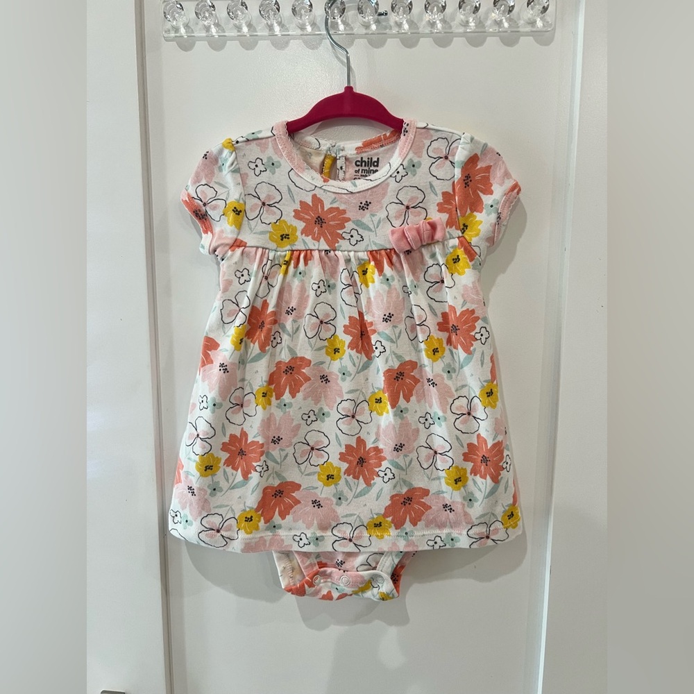 🔥3/$18🔥 Child of Mine Floral One Piece - Girls size 18 months.